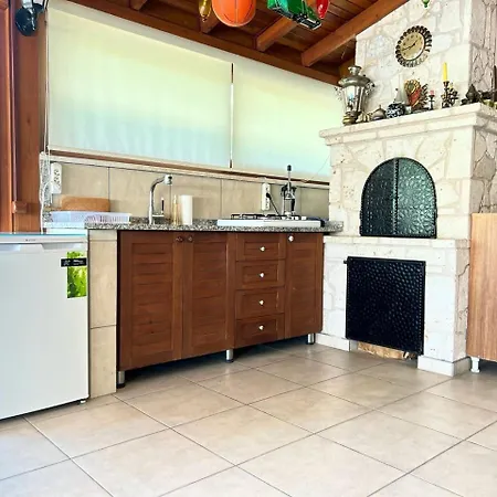 Centrally Located Very Large W Pool Jakuz And Car Park ヴィラ *