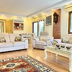 Centrally Located Very Large W Pool Jakuz And Car Park * Fethiye